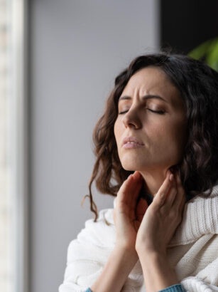 Angina a wirusowe zapalenie gardła – kiedy antybiotyk zaszkodzi zamiast pomóc?